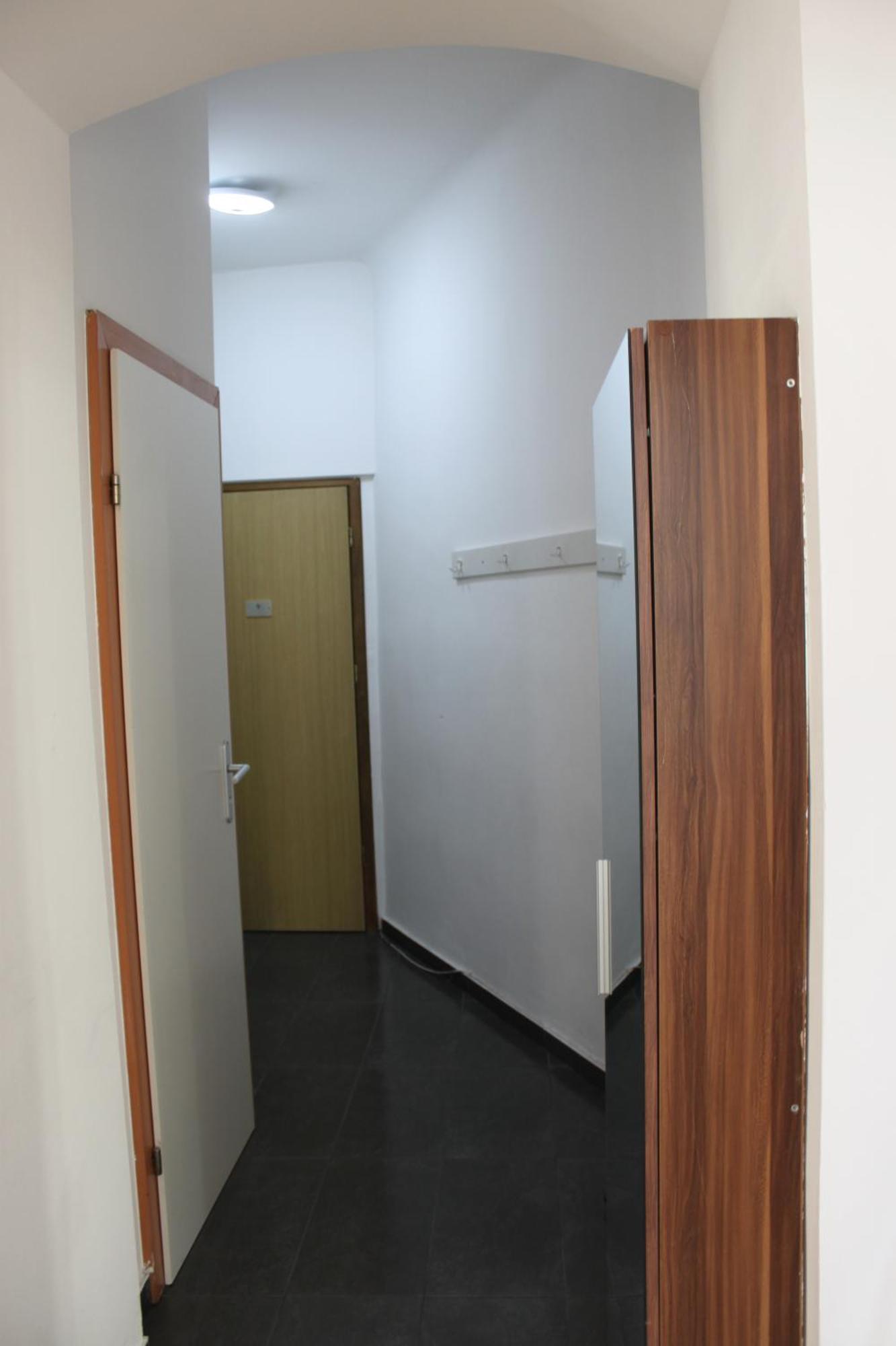 Schoene Eigentumswohnung Im 10 Bezirk 비엔나 외부 사진